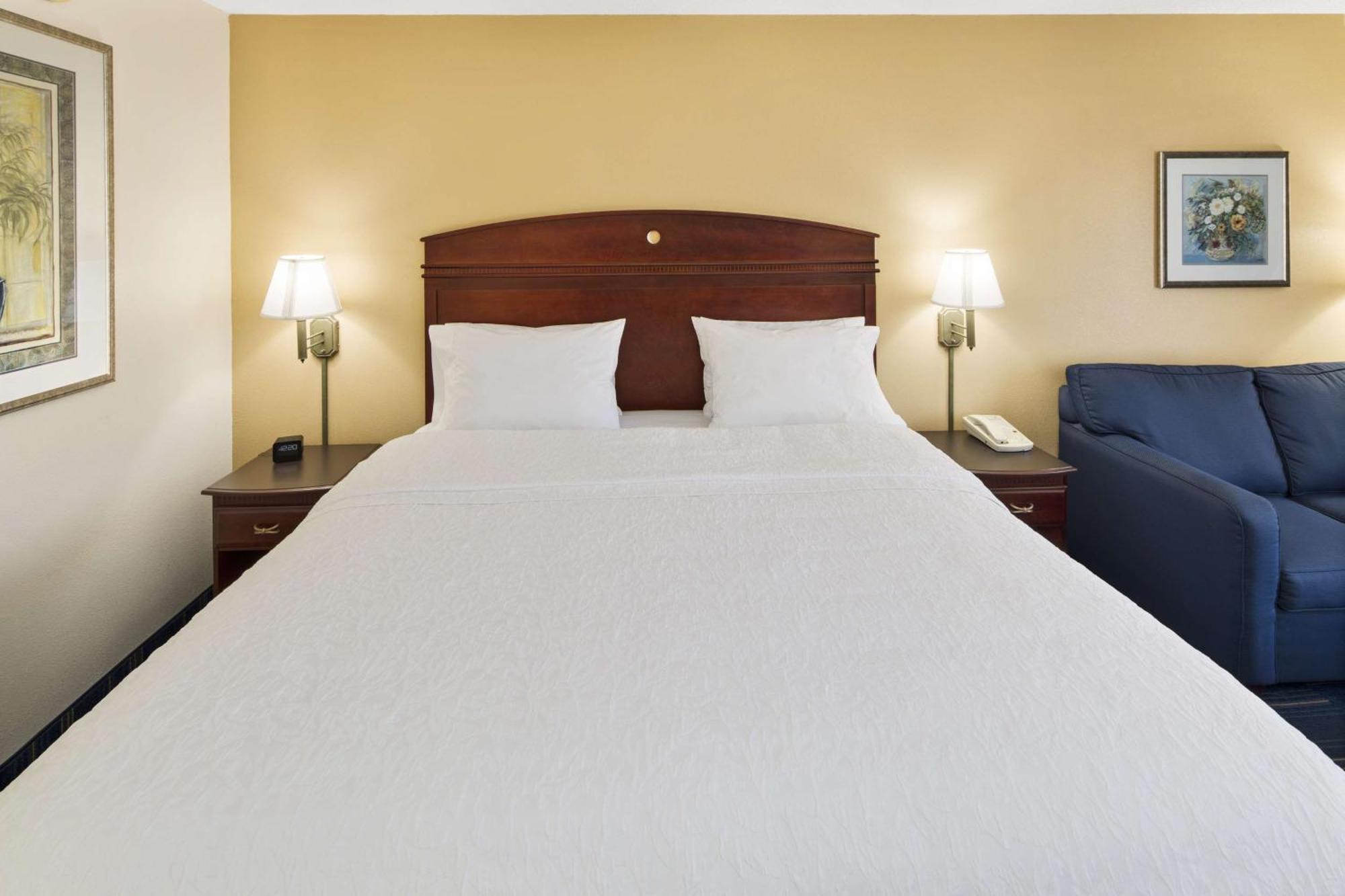 Hampton Inn Hinesville Exterior photo